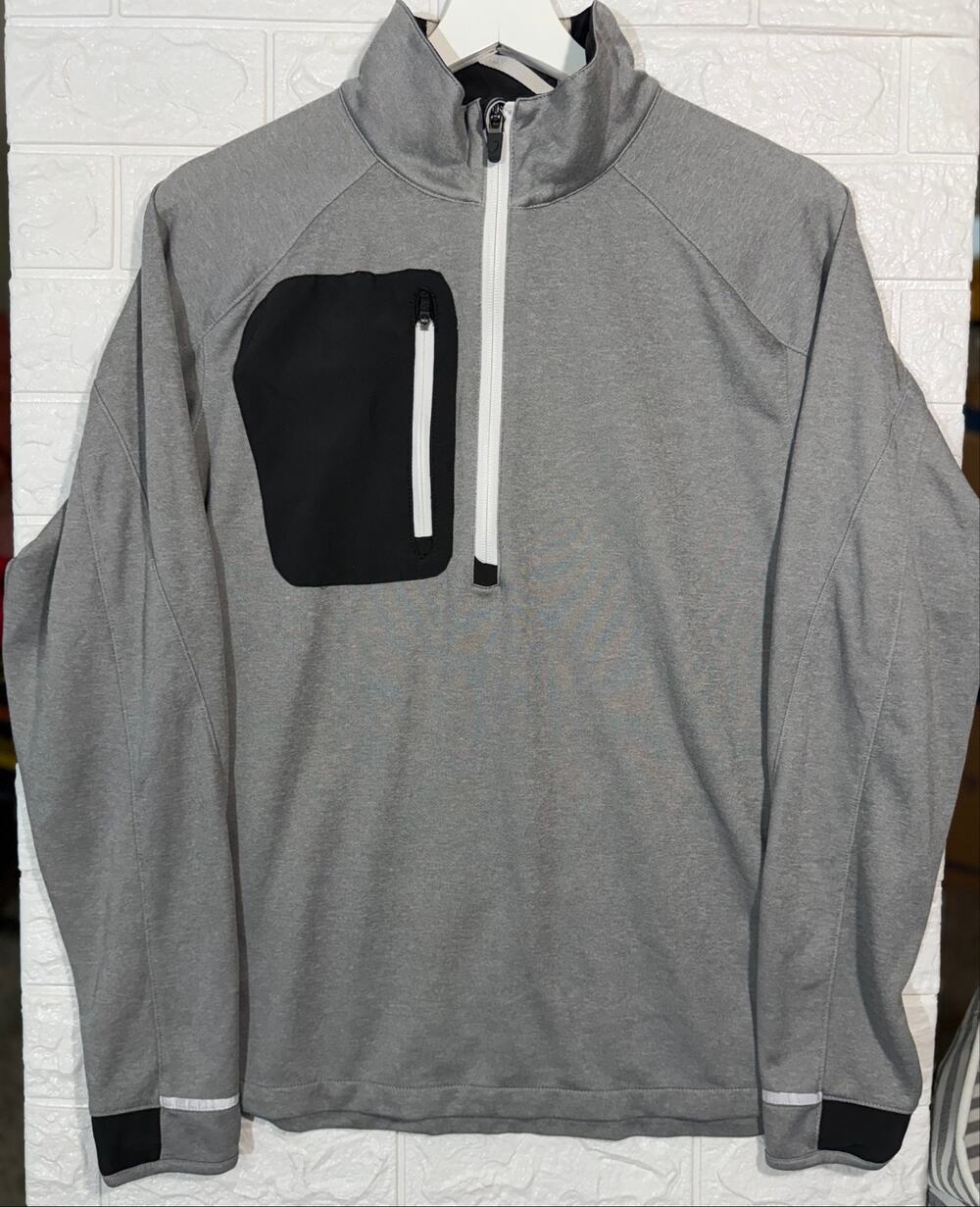 Zero Restriction Mens Medium Gray Half Zip Golf Pullover Black Chest Pocket